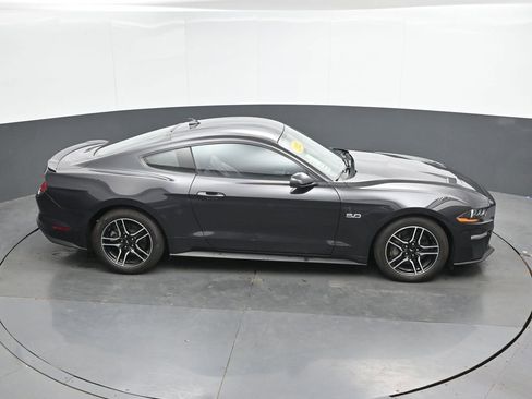 Used 2022 Ford Mustang GT Premium RWD image 31