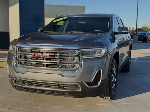 Used 2021 GMC Acadia SLE w/ LPO, Floor Liner Package image 6