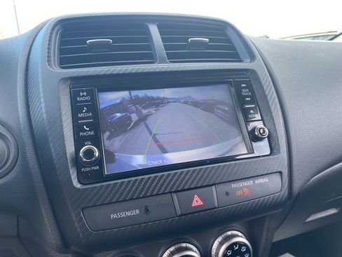 Used 2025 Mitsubishi Outlander Sport ES image 27