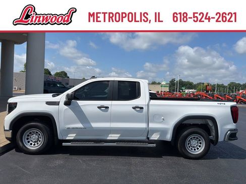 Used 2024 GMC Sierra 1500 Pro w/ Pro Value Package AWD/4WD image 3