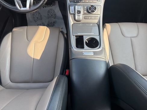 Used 2023 Hyundai Santa Fe SEL w/ Premium Package AWD/4WD image 30