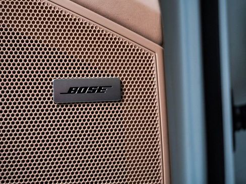 Certified 2023 Porsche Cayenne S Platinum image 27