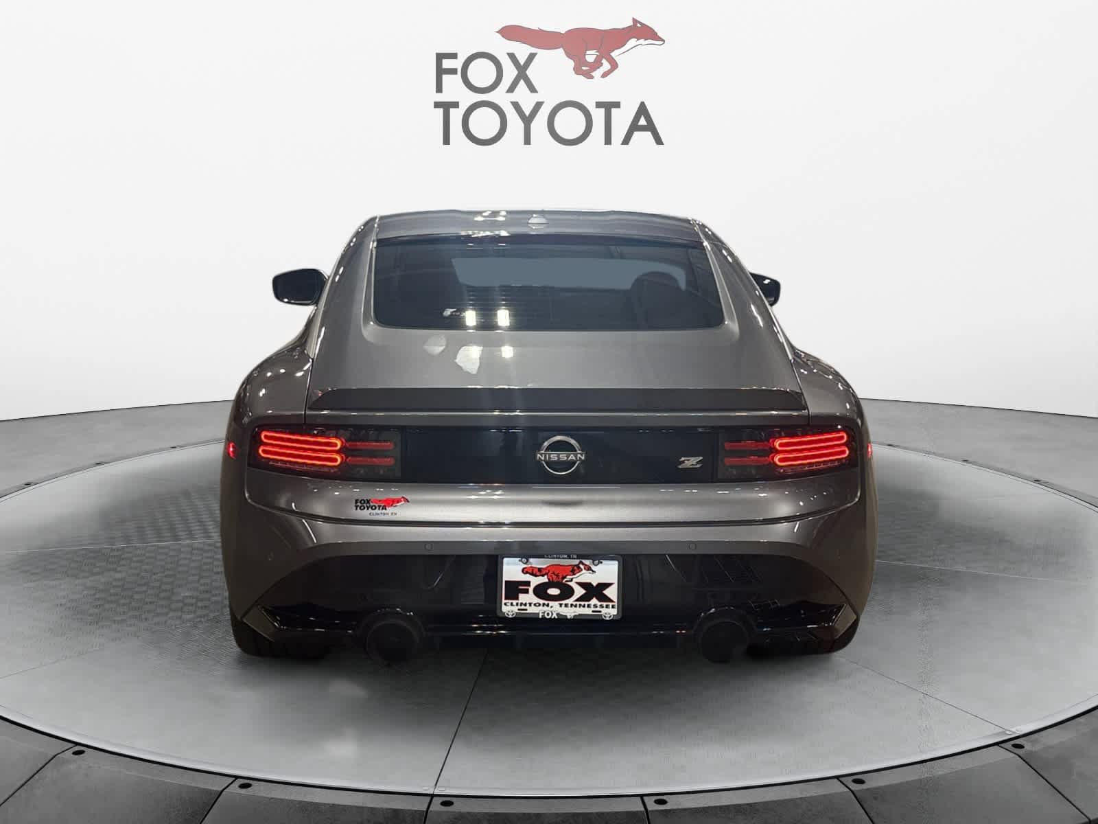 Used 2025 Nissan Z Performance w/ Floor Mat Package RWD image 5