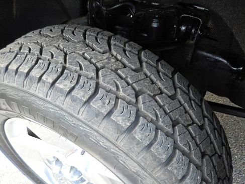 Used 2019 Chevrolet Silverado 2500 W/T w/ Snow Plow Prep Package AWD/4WD image 55
