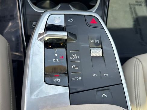Used 2025 BMW X1 xDrive28i image 24