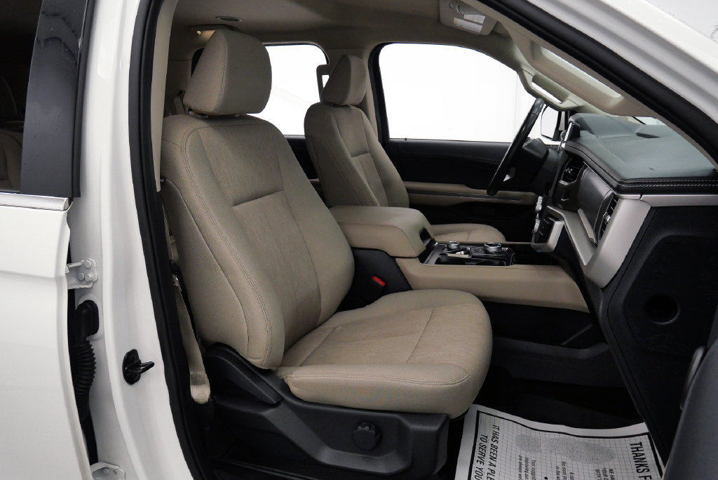 Used 2022 Ford Expedition XLT AWD/4WD image 15