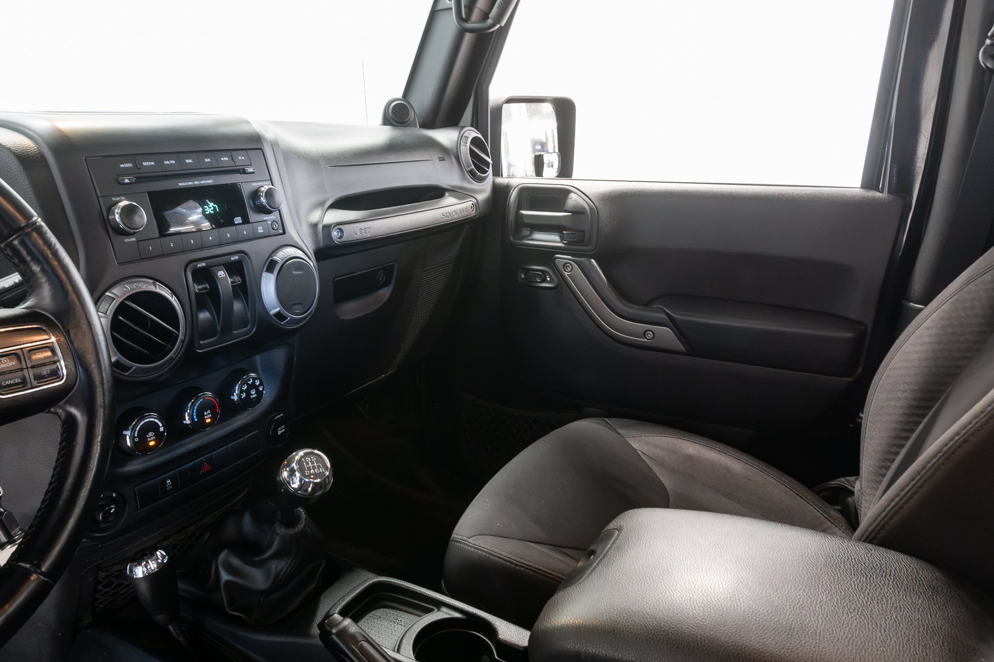 Used 2014 Jeep Wrangler Sport w/ Quick Order Package 23S AWD/4WD image 11
