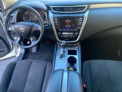 Used 2019 Nissan Murano S image 19