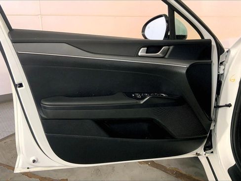 Used 2025 Kia K5 LXS FWD image 24