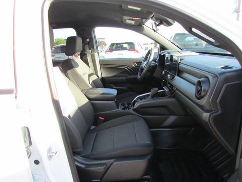 Used 2024 Chevrolet Colorado W/T w/ Safety Package RWD image 16