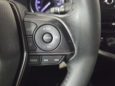 Used 2024 Toyota Camry SE FWD image 17