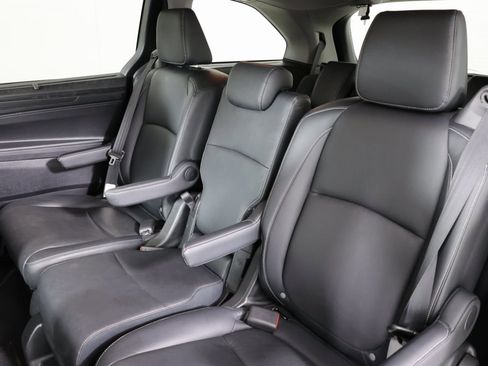 Used 2024 Honda Odyssey EX-L image 10