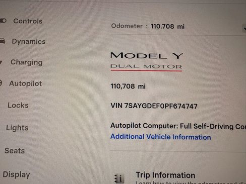 Used 2023 Tesla Model Y Performance AWD/4WD image 28