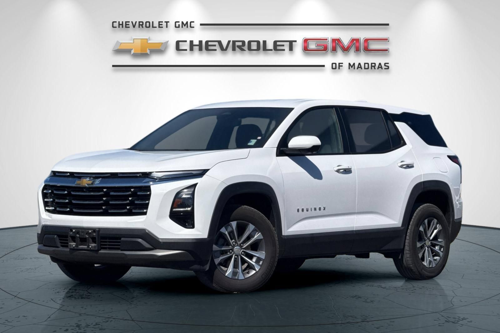 Used 2025 Chevrolet Equinox LT w/ Safety and Technology Package AWD/4WD image 7