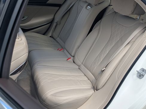 Used 2018 Mercedes-Benz S 450 Sedan image 18