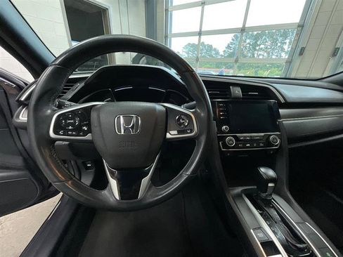 Used 2019 Honda Civic EX image 14