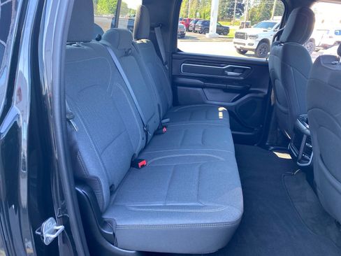 Used 2023 RAM 1500 Big Horn AWD/4WD image 24
