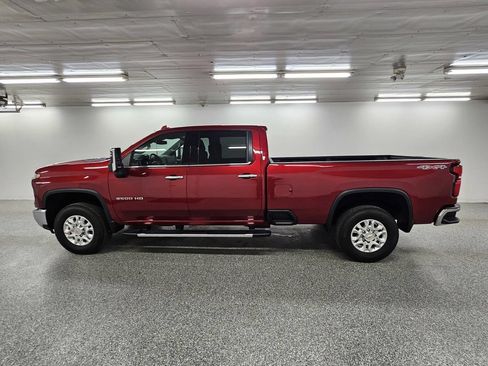 Used 2026 Chevrolet Silverado 2500 LTZ w/ LTZ Convenience Package AWD/4WD image 10