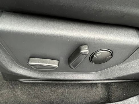 Used 2024 Ford Expedition Max XLT RWD image 19