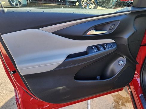 New 2026 Buick Envista Avenir image 13