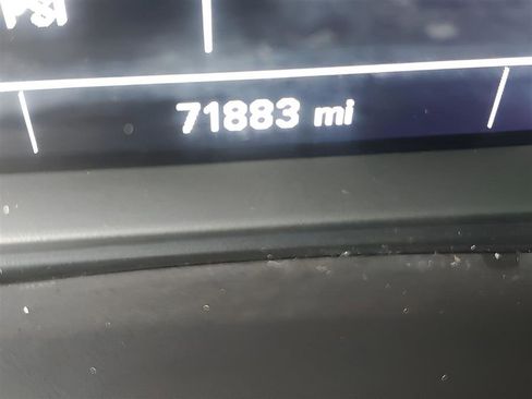 Used 2020 Chevrolet Malibu LT w/ Leather Package FWD image 22