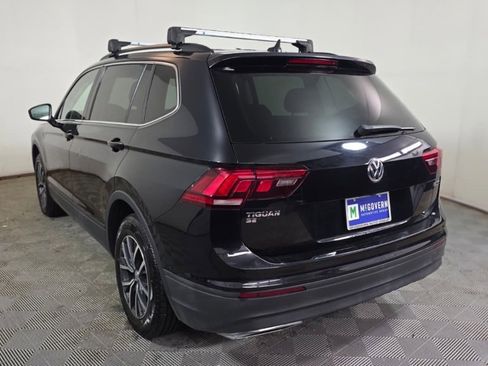 Used 2019 Volkswagen Tiguan SE w/ Panoramic Sunroof Package image 4