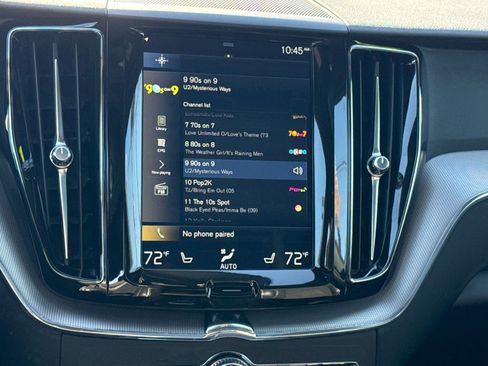 Used 2018 Volvo XC60 T8 R-Design w/ Convenience Package image 18