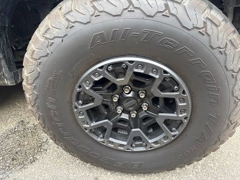 Used 2025 Ford F150 Raptor w/ Equipment Group 803A Raptor R AWD/4WD image 7