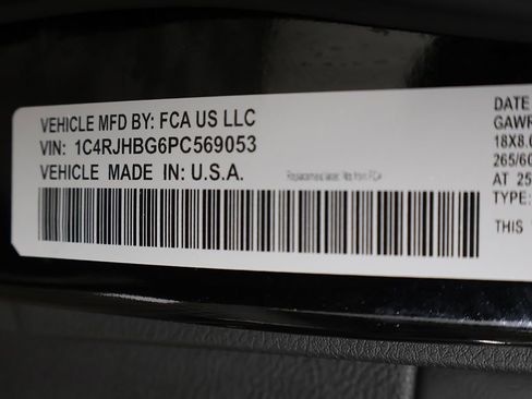 Used 2023 Jeep Grand Cherokee Limited AWD/4WD image 51
