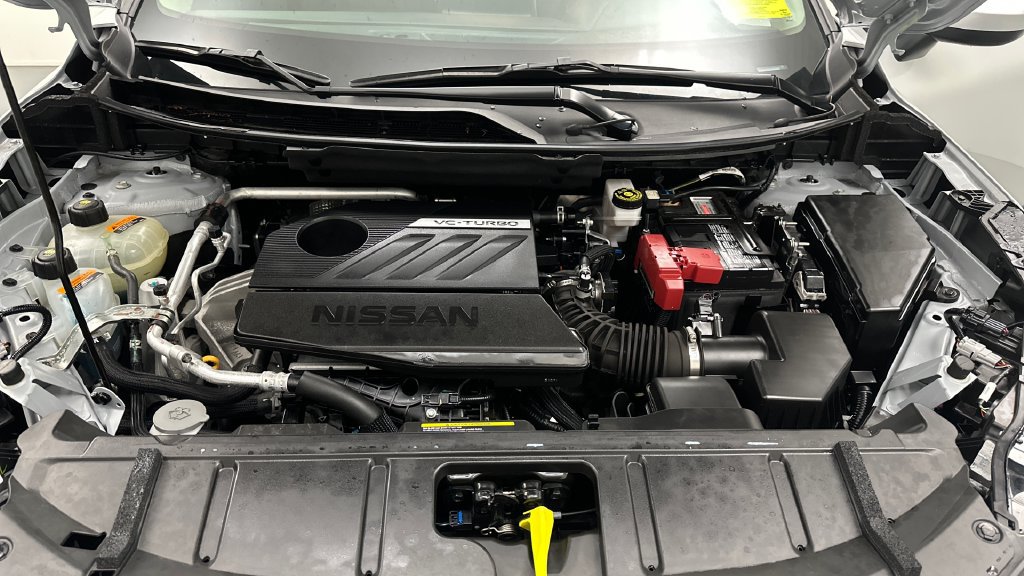 Certified 2025 Nissan Rogue SV AWD/4WD image 11