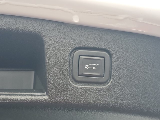Certified 2024 Chevrolet Blazer EV LT AWD/4WD image 9