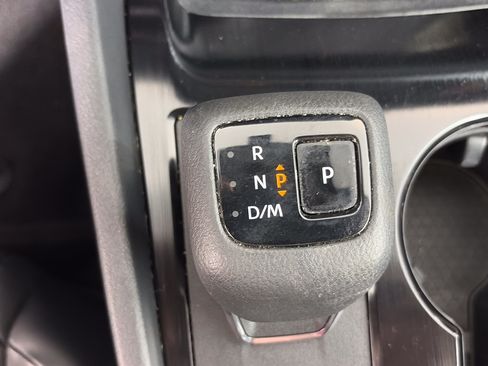 Used 2023 Nissan Rogue SV w/ SV Premium Package AWD/4WD image 30