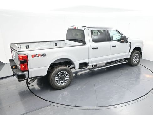 New 2025 Ford F250 XLT w/ 360-Degree Camera Package image 20