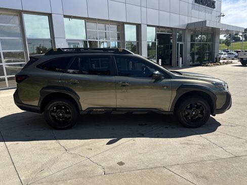 Used 2022 Subaru Outback Wilderness AWD/4WD image 10