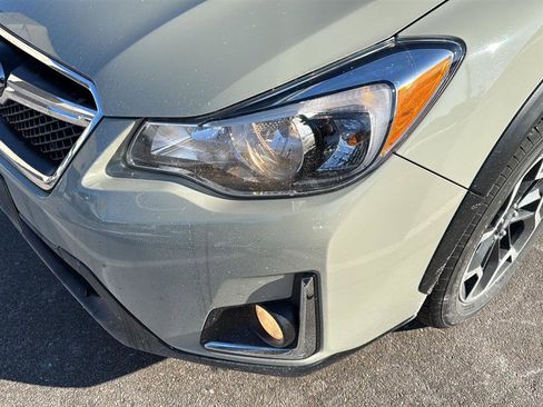 Used 2016 Subaru Crosstrek 2.0i Premium image 5