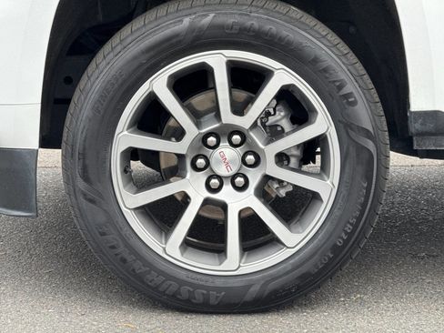 Used 2022 GMC Canyon Denali image 28