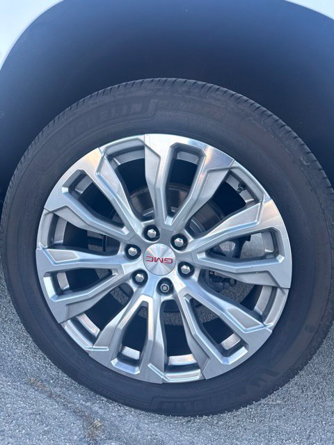 Used 2022 GMC Yukon XL Denali AWD/4WD image 10