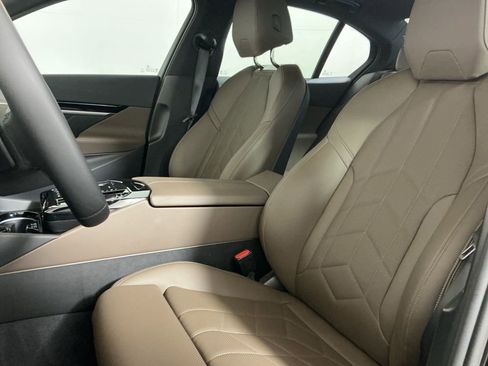 Certified 2024 BMW 530i w/ Premium Package image 22