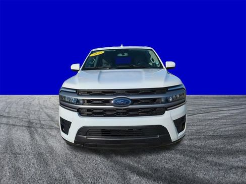 Certified 2022 Ford Expedition XLT RWD image 9