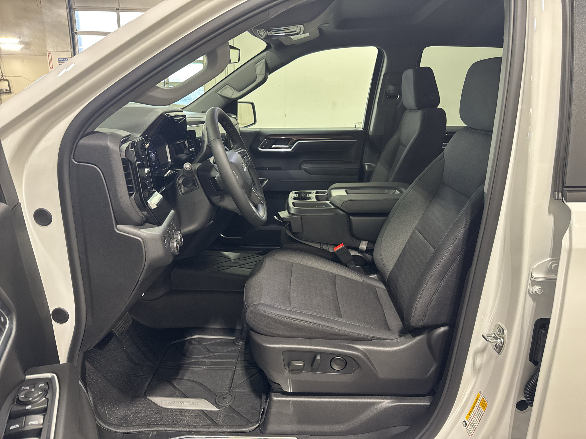 New 2026 Chevrolet Silverado 1500 RST w/ RST Select Package AWD/4WD image 30