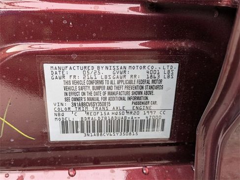 New 2025 Nissan Sentra SV w/ SV Premium Package image 33