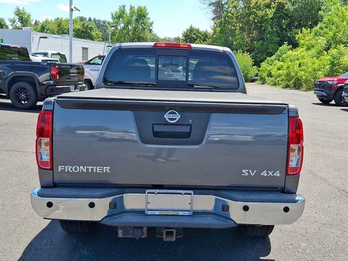 Used 2020 Nissan Frontier SV AWD/4WD image 5