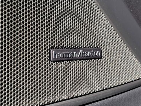 New 2026 BMW 330i xDrive Sedan w/ M Sport Package image 11