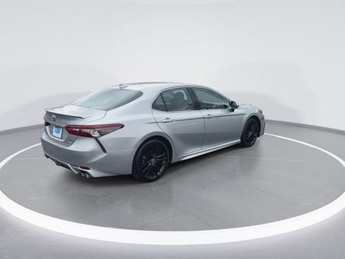 Used 2023 Toyota Camry XSE image 6