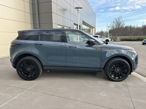 New 2026 Land Rover Range Rover Evoque S image 4