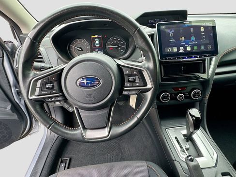 Used 2020 Subaru Crosstrek 2.0i Premium image 12