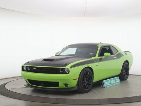 Used 2023 Dodge Challenger R/T Scat Pack w/ T/A Package RWD image 10