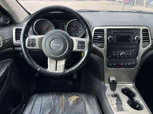 Used 2012 Jeep Grand Cherokee Laredo AWD/4WD image 17