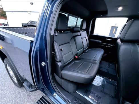 Used 2022 GMC Sierra 2500 Denali w/ Denali Ultimate Package image 20