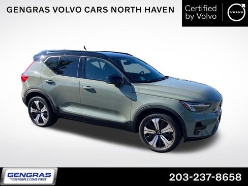 Certified 2023 Volvo XC40 Recharge Core AWD/4WD image 1
